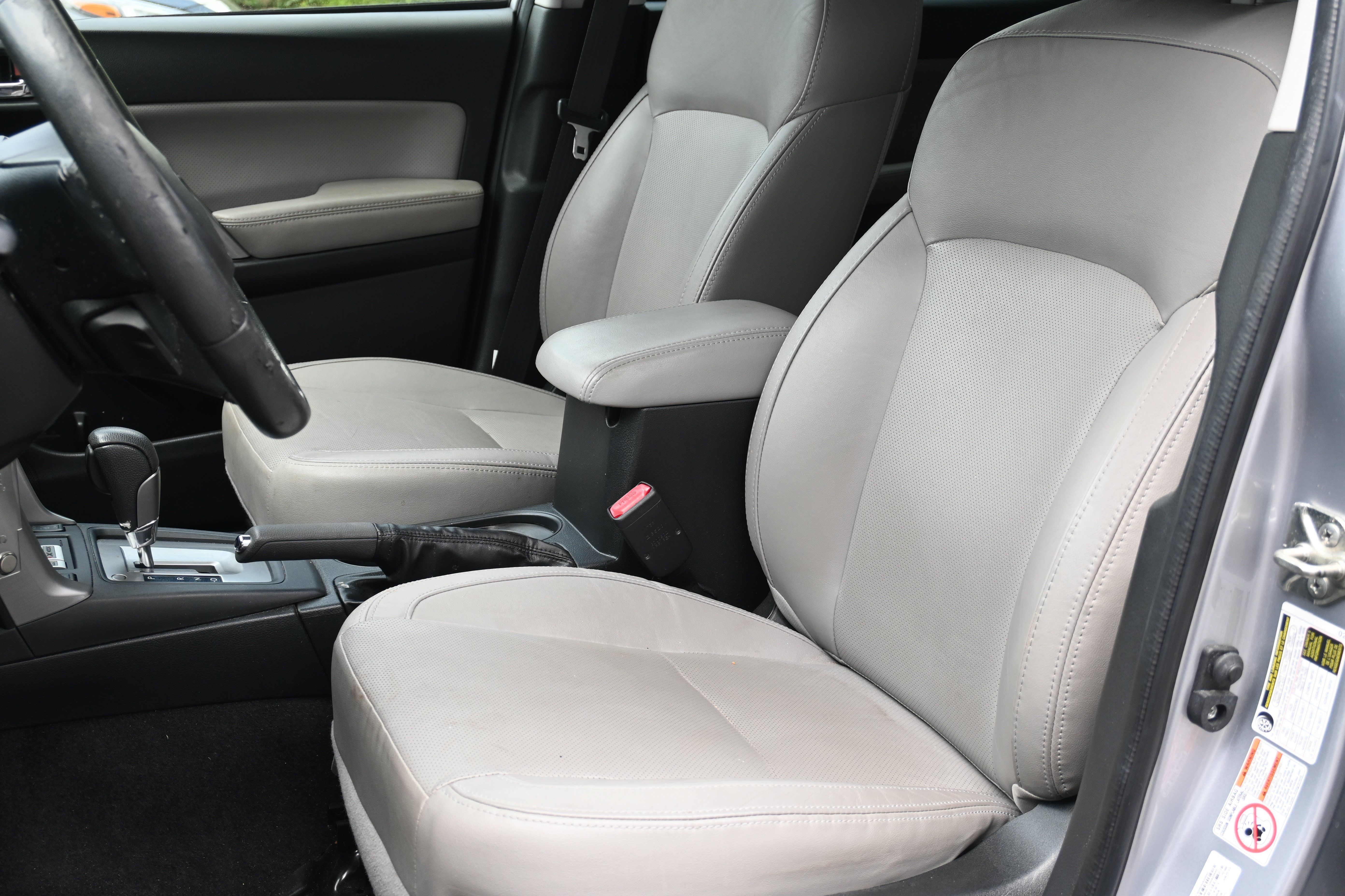 Used 2018 Subaru Forester 2.5i Limited AWD/4WD image 16