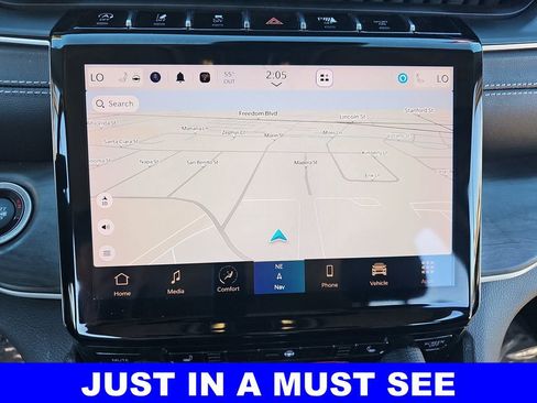 Used 2021 Jeep Grand Cherokee L Limited image 24