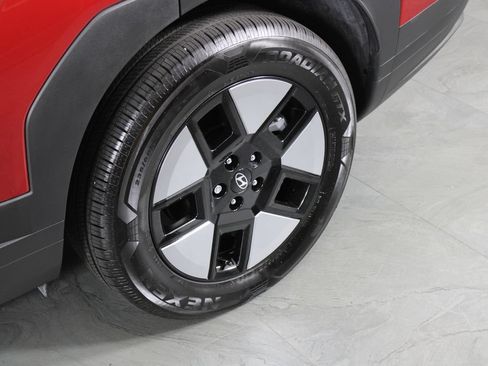 Certified 2026 Hyundai Santa Fe SEL FWD image 12