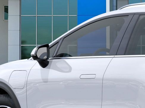 New 2026 Chevrolet Equinox EV LT image 12