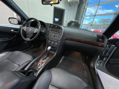 Used 2011 Saab 9-3 2.0T image 21