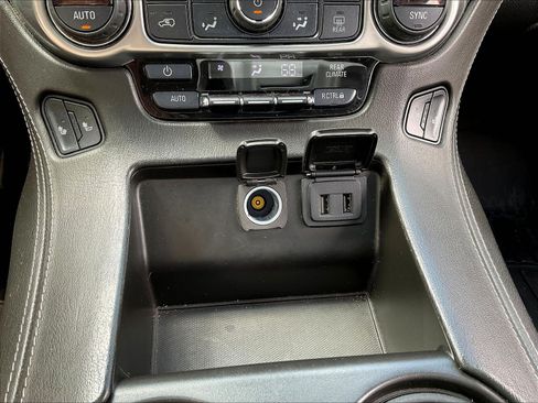 Used 2020 Chevrolet Tahoe LT AWD/4WD image 16