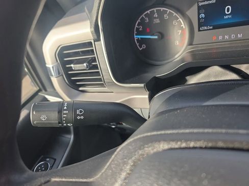 Used 2022 Ford F150 XLT image 33