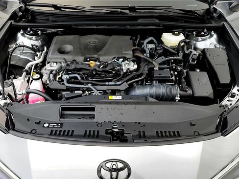 Certified 2026 Toyota Camry SE w/ Convenience Package AWD/4WD image 15