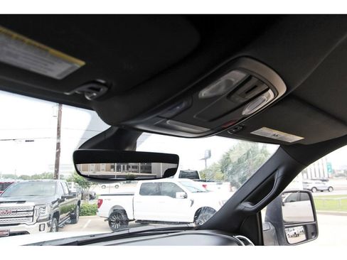 Used 2024 RAM 3500 Big Horn AWD/4WD image 18