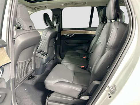 New 2025 Volvo XC90 B6 Core w/ Climate Package image 16