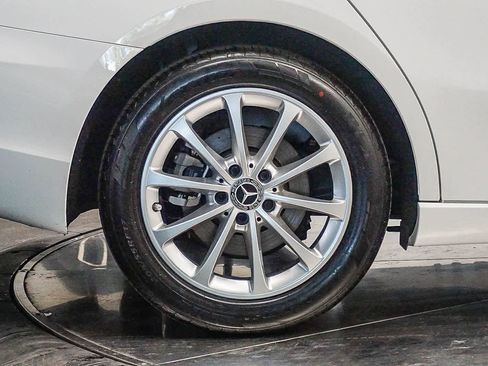 Used 2021 Mercedes-Benz A 220 w/ Premium Package image 10