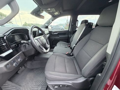 Used 2024 Chevrolet Silverado 1500 RST AWD/4WD image 21
