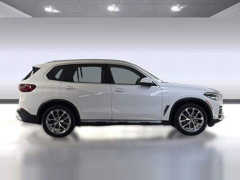 Certified 2023 BMW X5 sDrive40i w/ Climate Comfort Package RWD image 8