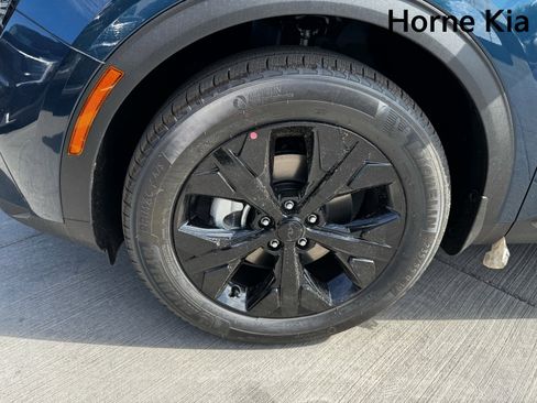 New 2025 Kia Sportage X-Line image 8