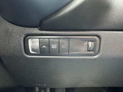 Used 2024 Chevrolet Equinox EV LT AWD/4WD image 26