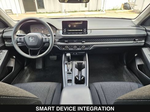 Used 2024 Honda Accord EX image 19