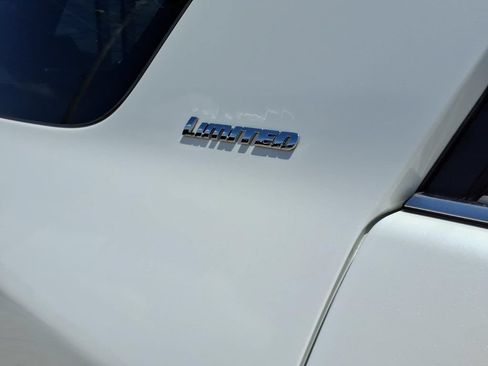Used 2023 Toyota 4Runner Limited RWD image 10
