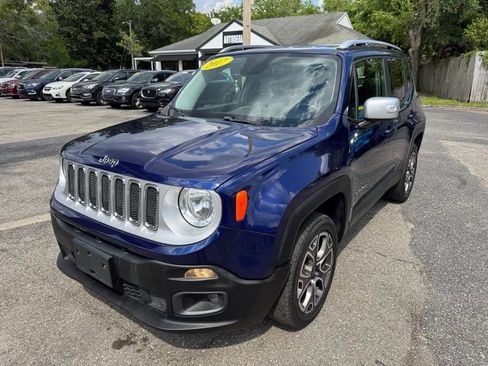 Used 2017 Jeep Renegade Limited image 1
