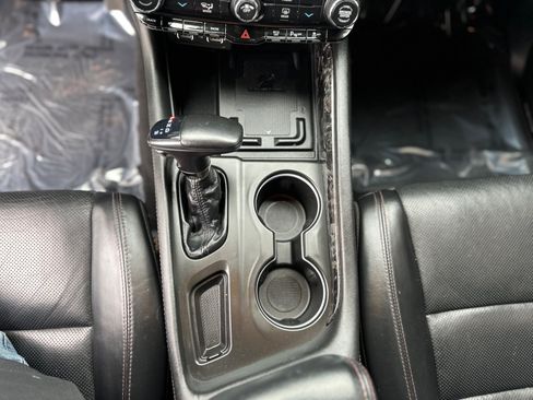 Used 2021 Dodge Durango R/T w/ Tow 'N Go Package AWD/4WD image 30