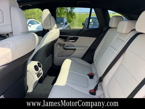 New 2026 Mercedes-Benz GLC 300 4MATIC image 17
