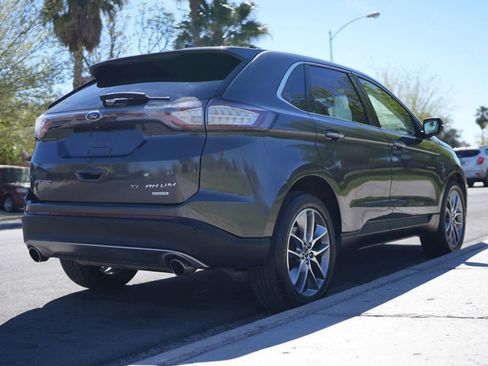 Used 2017 Ford Edge Titanium w/ Technology Package FWD image 11