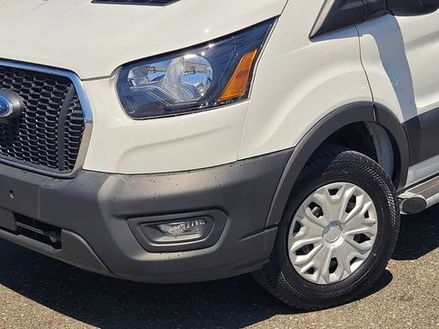 Used 2025 Ford Transit 250 Low Roof w/ Exterior Upgrade Package RWD image 9