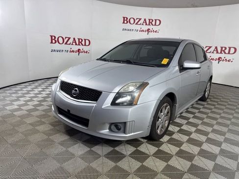 Used 2010 Nissan Sentra 2.0 SR image 4