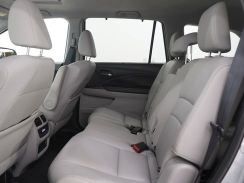 Used 2022 Honda Pilot EX-L image 19