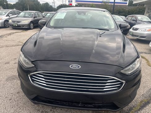 Used 2019 Ford Fusion S FWD image 11