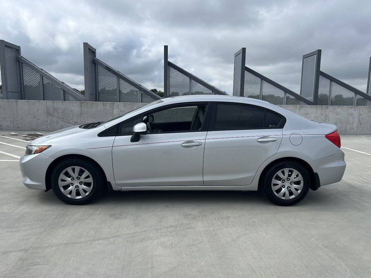 Used 2012 Honda Civic LX image 5