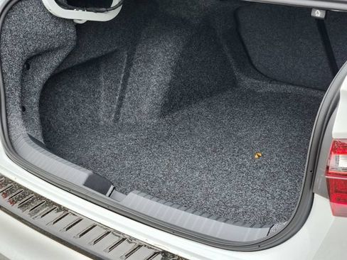New 2026 Volkswagen Jetta GLI Autobahn FWD image 30