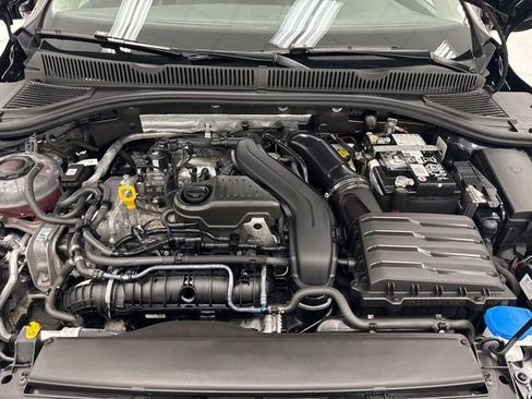 Used 2024 Volkswagen Jetta SE FWD image 33