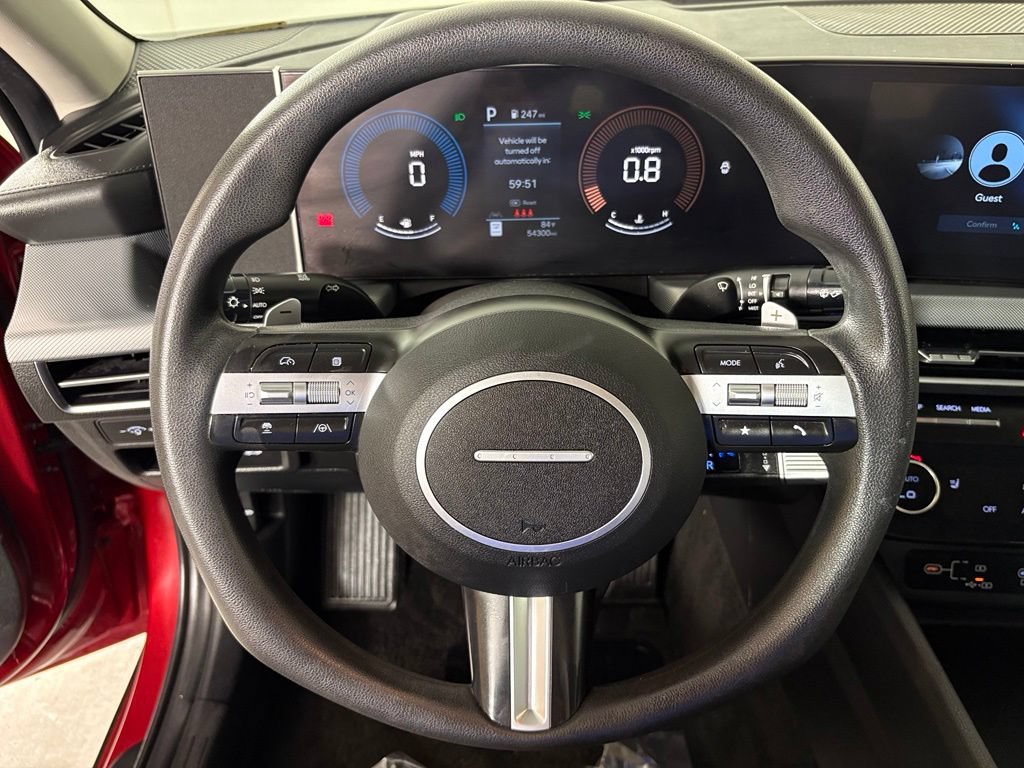 Used 2025 Hyundai Sonata SEL FWD image 22