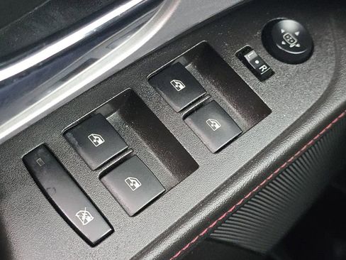 Used 2015 Chevrolet Equinox LT w/ Driver Convenience Package image 23