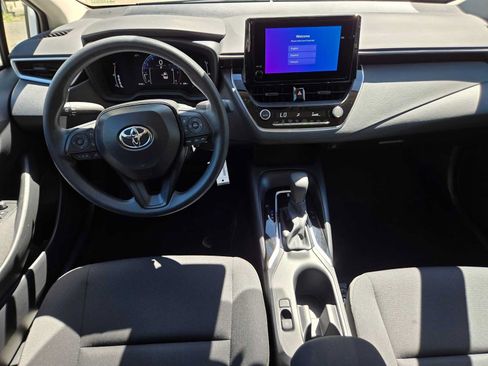 Used 2026 Toyota Corolla LE FWD image 18