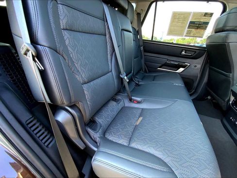 Used 2023 Toyota Sequoia Limited image 19