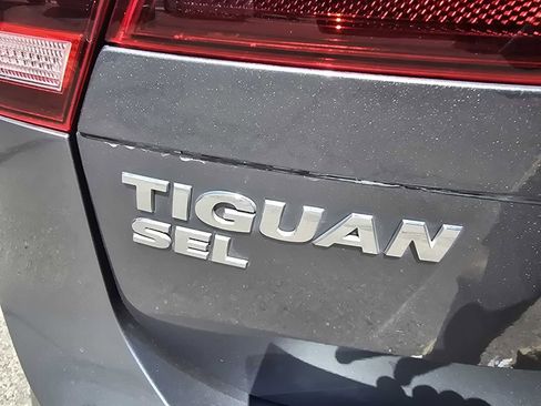Used 2019 Volkswagen Tiguan SEL Premium R-Line AWD/4WD image 20