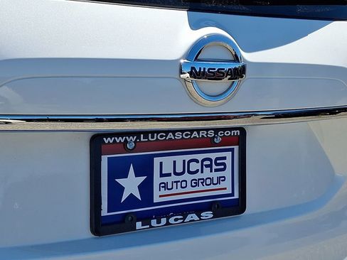 Used 2017 Nissan Rogue SL w/ SL Premium Package AWD/4WD image 32