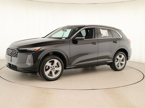 New 2025 Audi Q5 Premium Plus image 13