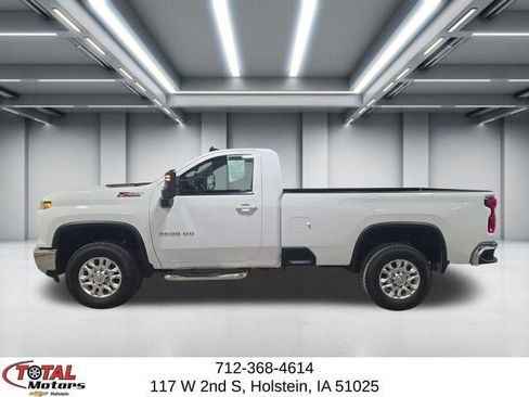 Used 2025 Chevrolet Silverado 3500 LT AWD/4WD image 5