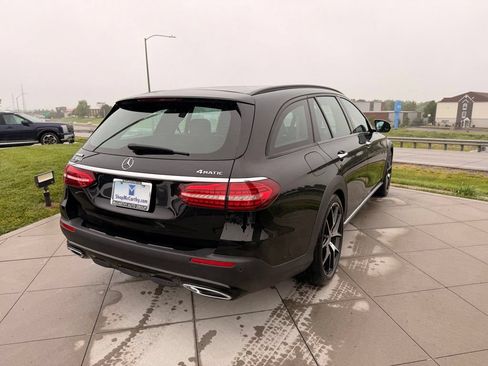 Used 2021 Mercedes-Benz E 450 4MATIC All-Terrain Wagon image 10