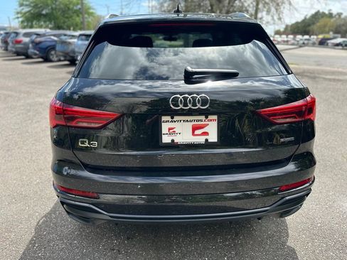 Used 2020 Audi Q3 2.0T Premium w/ Convenience Package AWD/4WD image 9