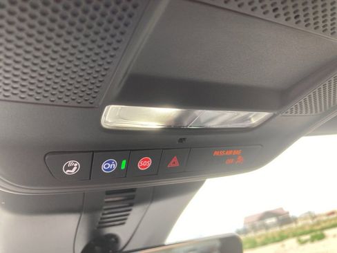 New 2026 Chevrolet Traverse LT w/ Enhanced Driving Package image 23