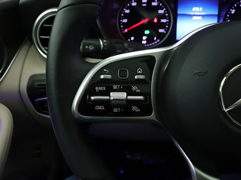 Certified 2022 Mercedes-Benz GLC 300 image 10