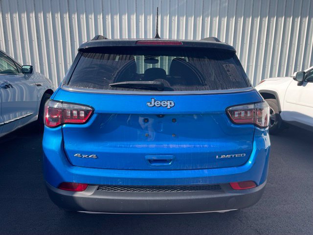 Used 2023 Jeep Compass Limited AWD/4WD image 5