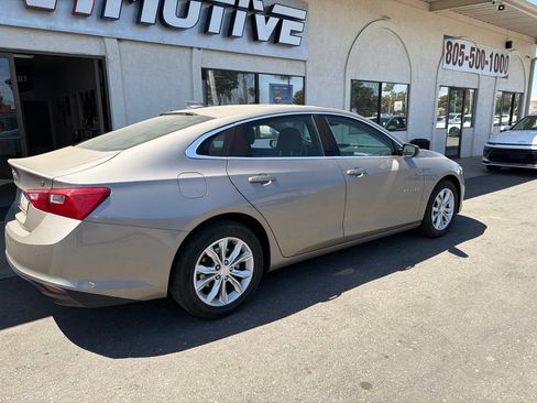 Used 2024 Chevrolet Malibu LT FWD image 2