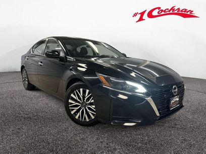 Used 2023 Nissan Altima 2.5 SV