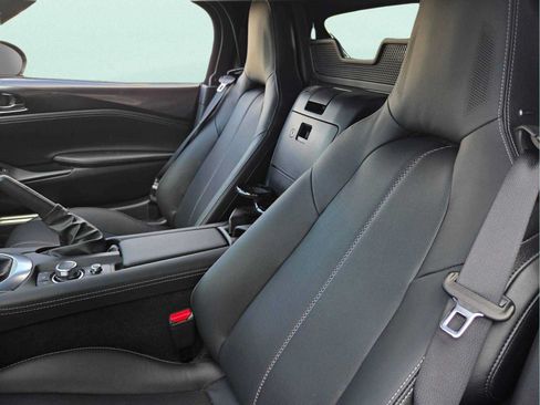 New 2026 MAZDA MX-5 Miata Grand Touring RWD image 10