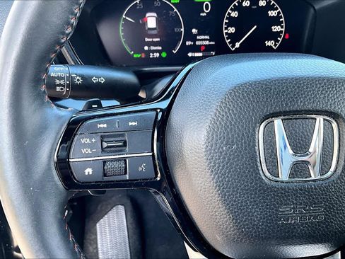 Used 2025 Honda CR-V Sport Touring image 24