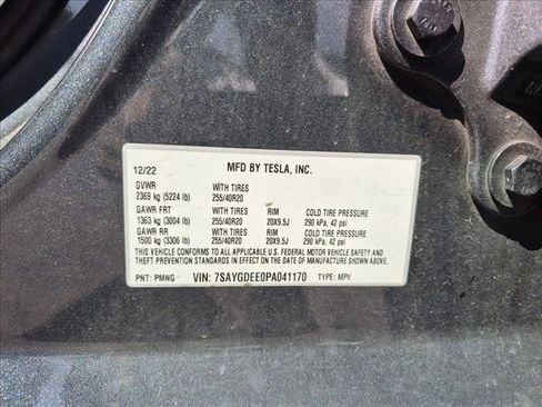 Used 2023 Tesla Model Y Long Range AWD/4WD image 26