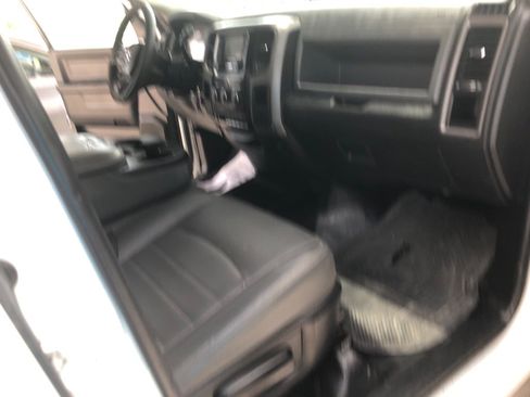 Used 2017 RAM 2500 Tradesman image 9