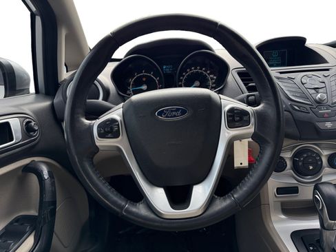 Used 2016 Ford Fiesta SE FWD image 12