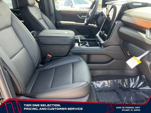 New 2026 GMC Yukon XL Denali w/ Denali Reserve Package AWD/4WD image 20