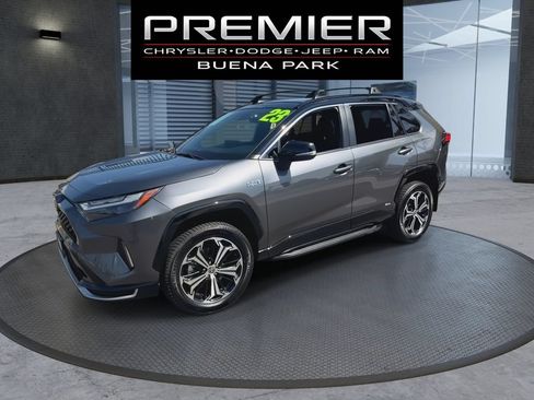 Used 2023 Toyota RAV4 XSE w/ Weather Package AWD/4WD image 4